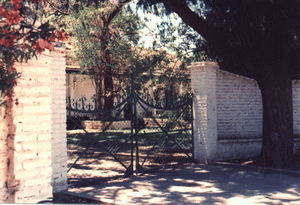 Casa que perteneci al Dr. Ramn S. Castillo existente en el distrito de Santa Rosa (Valle Viejo). Vista  de Galeras. (Foto:M.Filippn)